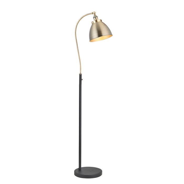 Bekijk Metal Industrial Floor Lamp op Reliving Metal industrial floor lamp furniture piece